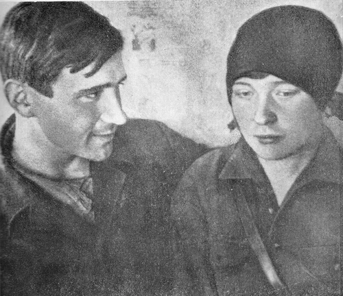 Ольга Берггольц и Николай Молчанов. 1930 год. Алма-Ата. 